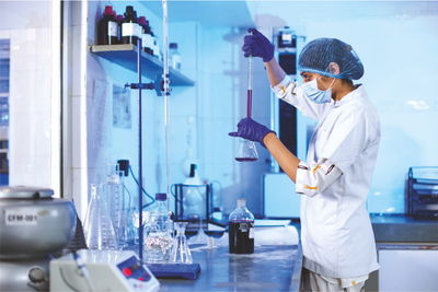 High-speed automated medical extrusion line for micro-bore catheter tubing